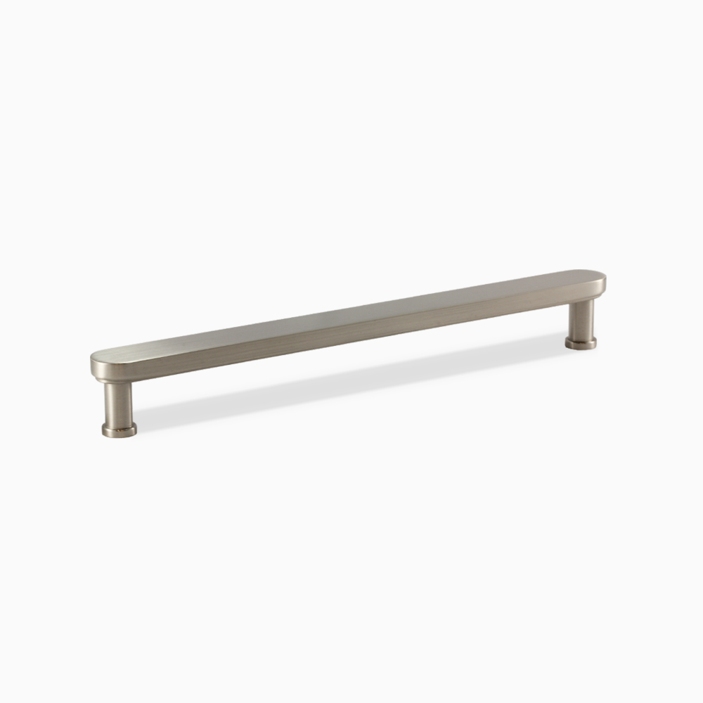 Modern Collection 8" Pull